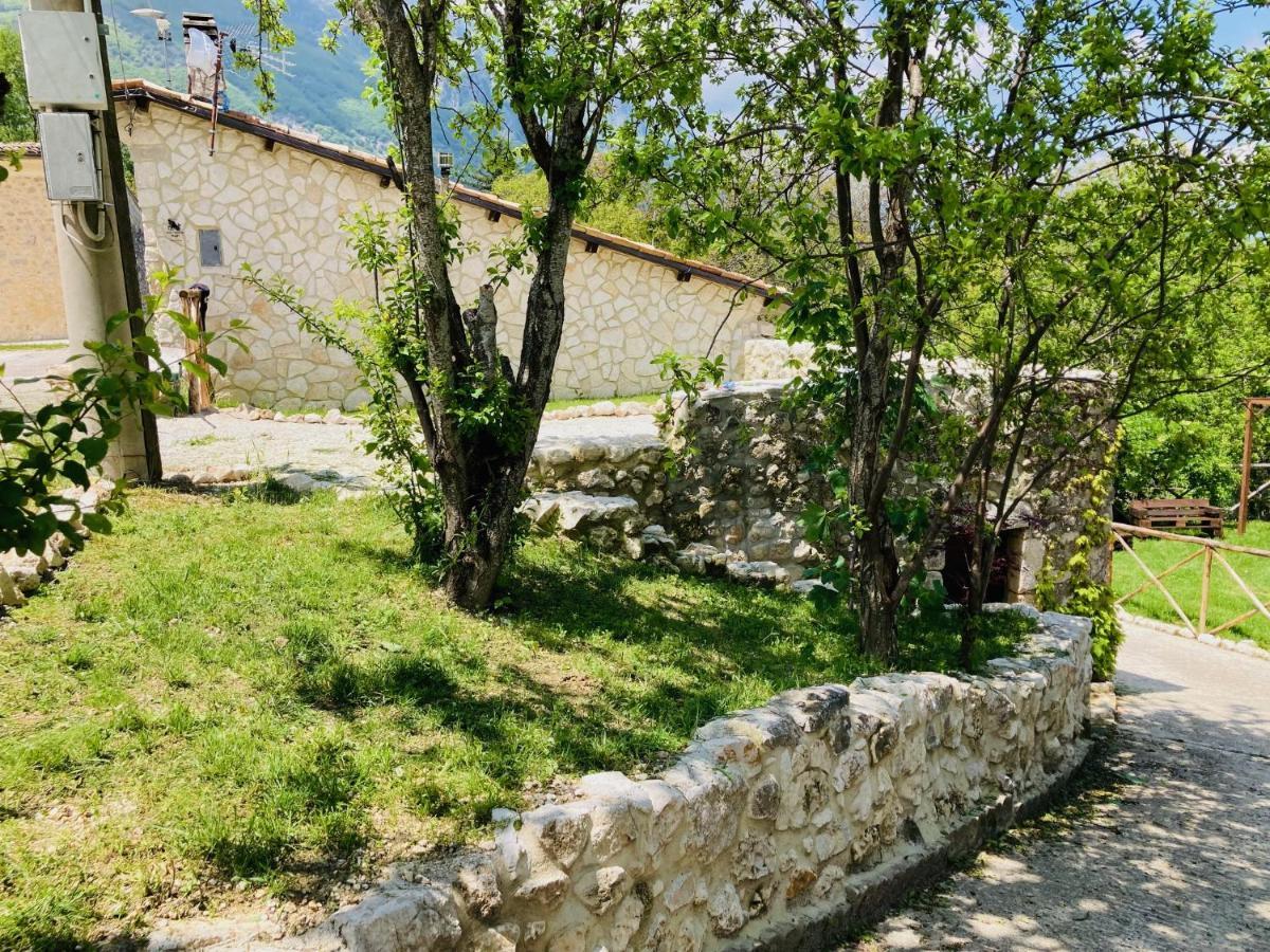 Casa Mupi Villa Sant'Eufemia a Maiella Eksteriør bilde